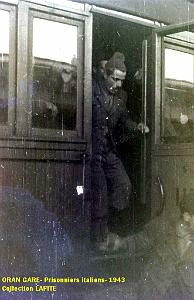 ORAN 1943 PRISONNIERS ITALIENS   (3)